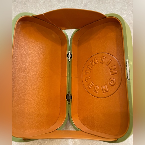 SIMON MILLER S873 Pill Clutch In Green - Picture 5 of 10